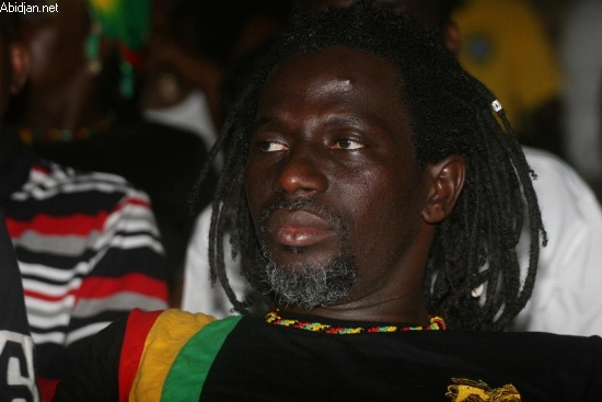 Musique et politique / Tiken Jah, après 3 années d’interdictions, à Dakar: 